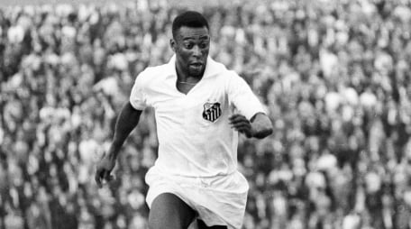 Những điều khiến Pelé mãi mãi là vua bóng đá