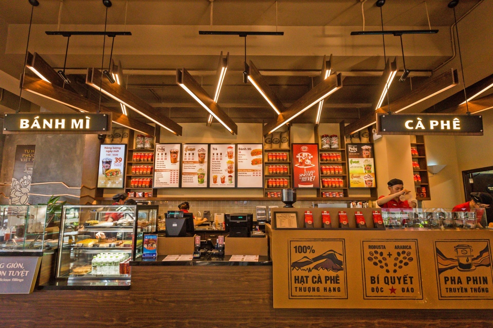 Highlands Coffee Đà Nẵng - View ngắm sông Hàn cực đẹp